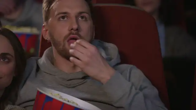 6037038_Movie_Couple_1920x1080